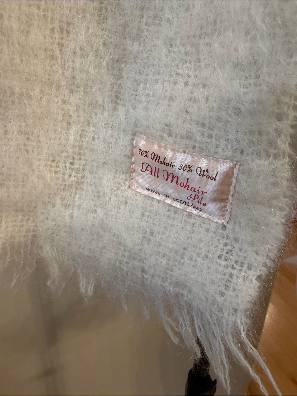 Vintage Scotland Mohair Wool Scarf Ivory Fuzzy Fringe Shawl Wrap - Picture 2 of 5